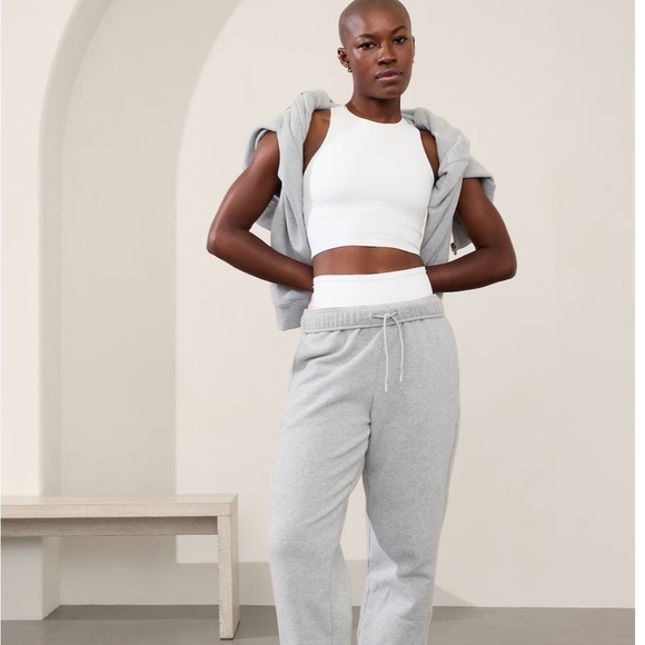 Athleta Conscious Crop Sports Bra Top - Picture 2 of 9